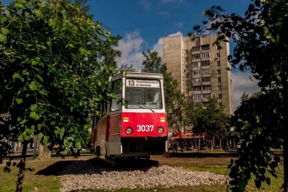 В Новосибирске в трамвае №13 открыли книжный клуб  